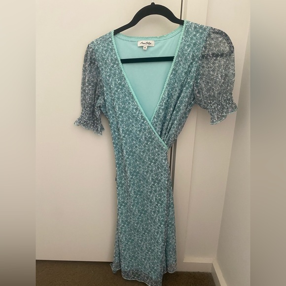 Miss Shop Dresses & Skirts - Blue floral wrap summer dress Size 6